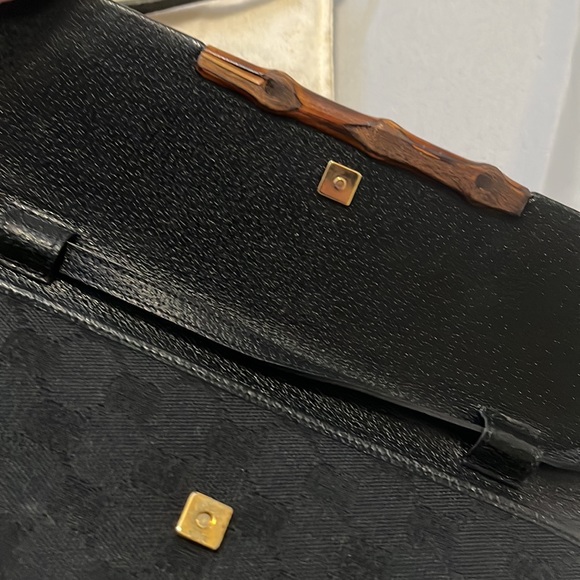 AUTHENTIC GUCCI VINTAGE BLACK SHOULDER BAG - Picture 5 of 11